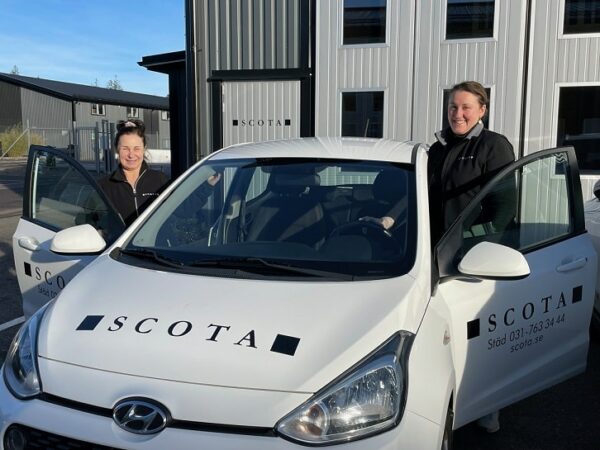 Scotas medarbetare med firmabil i Göteborg